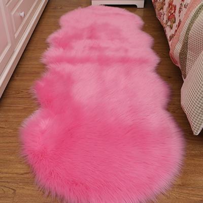 China Fashionable Anti-slip Faux Fur Bed Cover Soft Imitation Animal Furniture Blanket High-end Fashionable Blanket Fur for sale