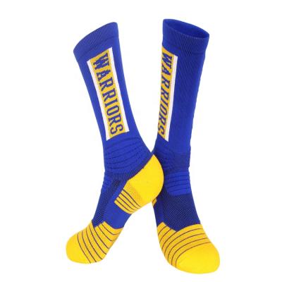 China Breathable Street Basketball Fashion Blue And Yellow Color Matching Socks Sports Basketball Socks for sale