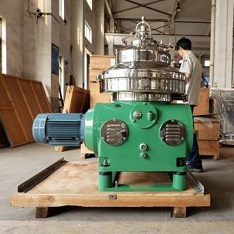 中国 小型SKSD遠心分離機 商業用ミルククリーム分離機 販売のため