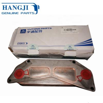 China Auto spare parts ZK6127HS9 yutong machinery 1013-00278 bus oil cooler standard for sale