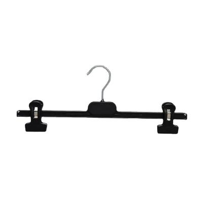 China Useful Plastic Clothes Display Garment Hanger With Nice Factory Price for sale