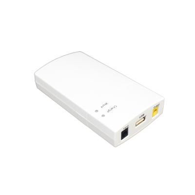 China Fast Charging Support DC UPS 12v 2.5A USB 5v 2A 7800mah 18650 Lithium Battery Mini UPS 120v Input à venda