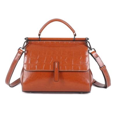 China Vintage Italy Vintage Luxury Genuine Cow Leather Women Handbag With Shoulder Strap for sale