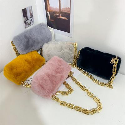 China New Winter Fashion Small Plush Handbags Girls Plush Chain Purse Young Ladies Trendy Faux Fur Purses For Woman for sale