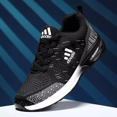 China Free Shipping Fashion Trend Fashion Sports Shoes For Man Lightweight Breathable Jogging Shoes Outfits Outdoor Sneakers for sale