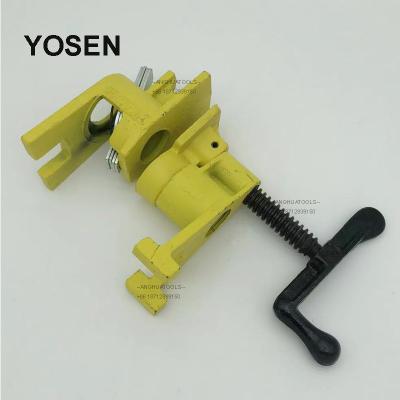 China Assembly Woodworking Flanges Steel Pipe Clamps 3/4 Inch For Wood Board Jointing for sale