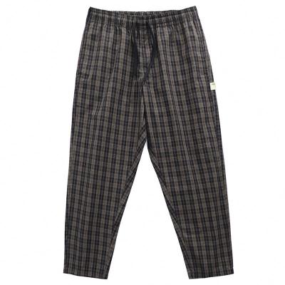 China Anti-Wrinkle Plaid Pants Men's Retro Elastic Waist Loose Plaid Cargo Pants Men Nine Point for sale