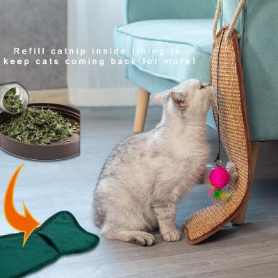 China Stocked Fish Style Sisal Cat Scratch Mat With Catnip for sale