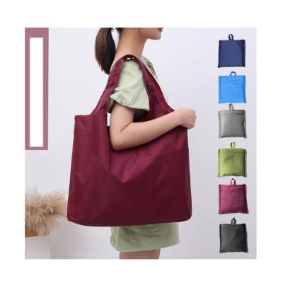 China Fashionable Promotional Gift Bags Reusable Recycled Grocery Bag Customized Burgundy Folding Shopping Bags Large Tote Bag With Pouch for sale