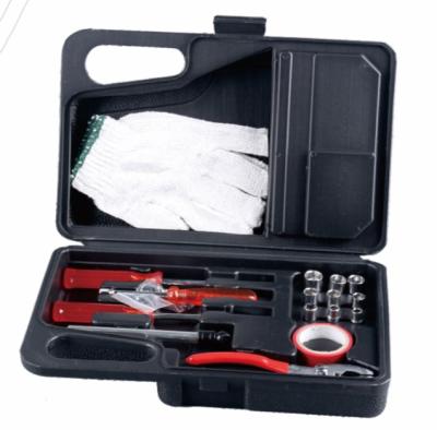 China Household 29 Pcs Emergency Tool Kit Car Emergency Repair Tool Kit for sale