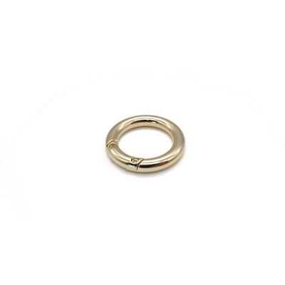 China Zinc Alloy Round Handbag Hardware 26mm Wire O-ring Buckle For Accessories Leather Strap And Bag Handles for sale