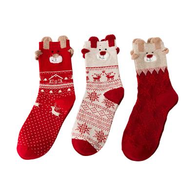 China Christmas 2021 Sporty Funny Cute Animal Socks For Women Bulk Wholesale Custom Cotton Socks Womens Calcetines for sale