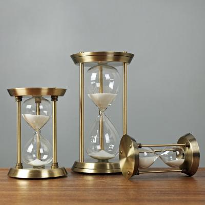 China Creative home soft hourglass of ornamental modern minimalist Nordic style handwork timer hourglass Europe metal decoration for sale