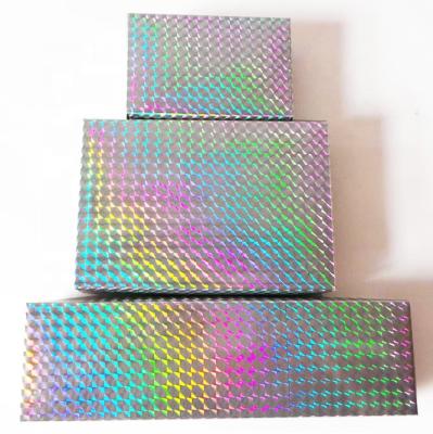 China Recyclable Customized Luxury Laser Fold Packaging Cosmetic Holographic Paper Box for sale