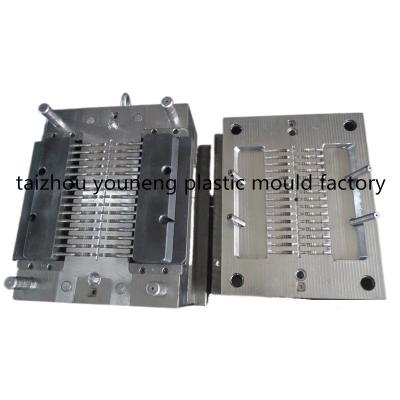 China wall plug steel plastic injection mold/plastic mold for wall plug with screw for sale