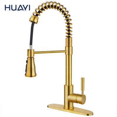 China Pull Out Spray Huayi Luxury Kitchen Faucet Sink Brushed Gold Kitchen Faucet With Pull Down Sprayer for sale