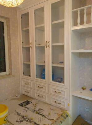 China Oversized Retro Living Room Furniture Cabinets Wardrobe Cupboard With Drawers for sale