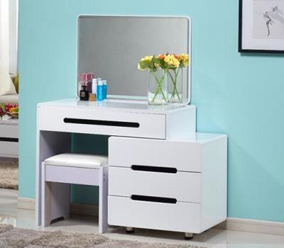 China Makeup White Vanity Table Set / Bedroom Dressing Table With Mirror for sale