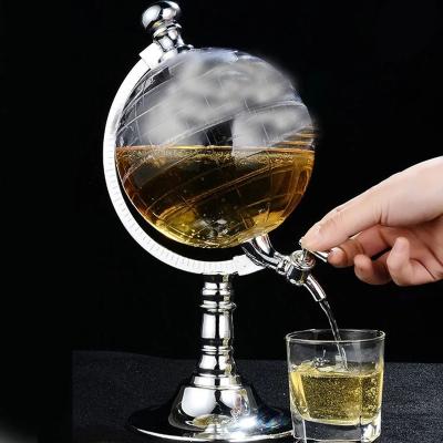 China Antique Crystal Glass Party Spirit Liquor Vodka Wine Decanter Whiskey Dispenser Creative Globe Household Products Whiskey Ship Bar Decanter for sale