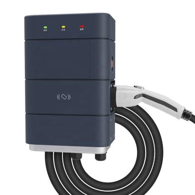 China Portable EV Charger 7kw Power Optional Solar Power EV Charging And Battery Storage Ev Charger for sale