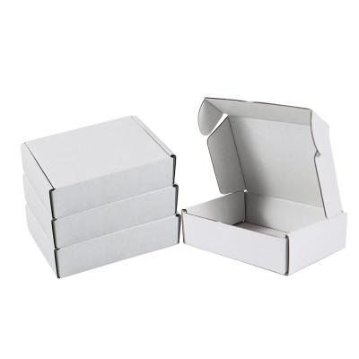 China Simple White Aircraft Box Thickened Three-Layer Corrugated  With A Variety Of Existing Sizes Can Be Customized Logo for sale