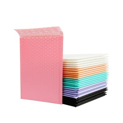 China Gravure Printing Pink Printed Poly Bubble Mailers Bags 140g Thickening for sale