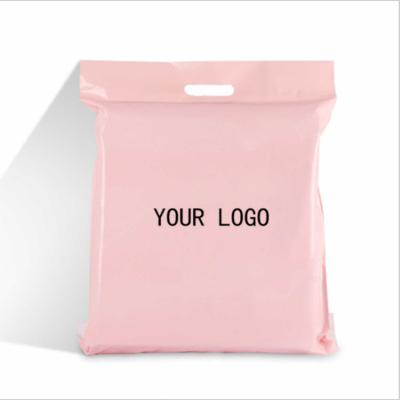 China D2W PE Biodegradable Courier Parcel Large Delivery Bag Double Handles for sale