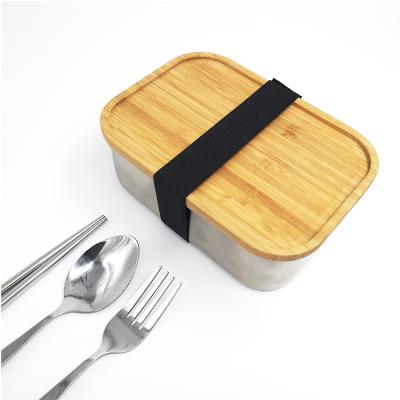 China 800ml Sustainable School Stainless Steel Bento Lunch Box Simple Style Lunch Box With Bamboo Lid for sale