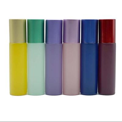 China 5ml 10ml Cosmetic Essential Oil Rolled Ball Glass Bottle Hot Sale Perfume Glass Bottle Frosted Rolled Ball Bottle for sale