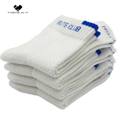 China Factory Price Color Men's Women's Single Crew Socks Breathable Custom Logo Fashion Cotton Sport Socks New for sale