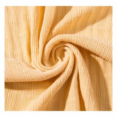 China Breathable Factory High Quality Polyester Fabric New Jacquard Quilted Fabric Smooth Knitted Fabric for sale