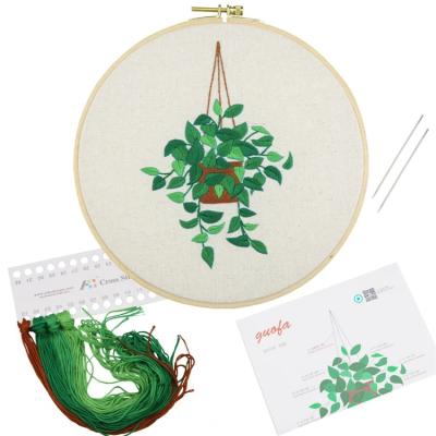 China Wholesale Concise Decoration Craft Home Europe Style Embroidery DIY Plastic Sewing Kit for sale