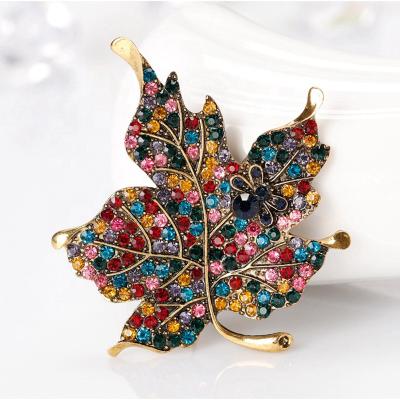 China ALLOY Fashion Metal Brooch Pins Rhinestone Maple Leaves Women Brooches Jewelry Wholesale for sale