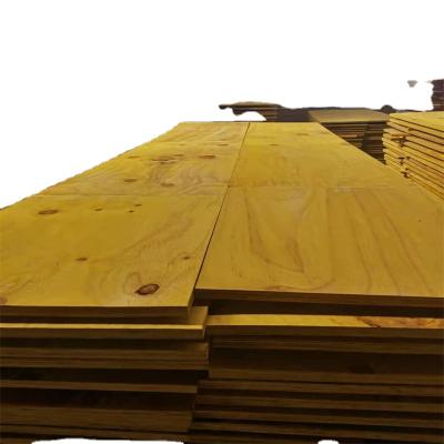 China Modern Waterproof Yellow Painted 3-5 Layers Pine Wood Panel For Construction Use for sale