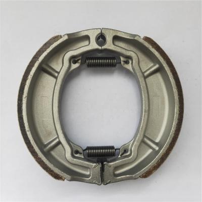 China YM125 Motorcycle Motorbike Pills And Shoes Brake For CD70, CD100 for sale