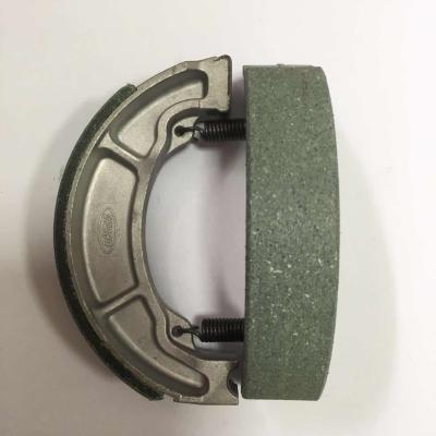 China Motorcycle Green Color Motorcycle Brake Shoe Available Stocks for sale