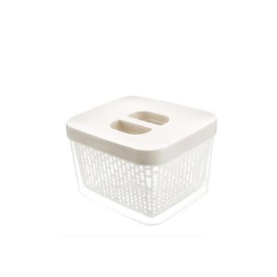 China Transparent Sustainable Square PP Containers Sealing Drain Basket Vegetables Food Storage Box for sale