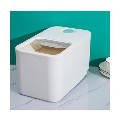 China New Type Moisture Proof 5kg Dog Food Storage Bin Air Tight Plastic Pet Food Container for sale