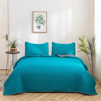 China MOHAP Plain Good Quality Straight Line Ultrasonic Microfiber Comforter Set Dyed Bedspread Set for sale