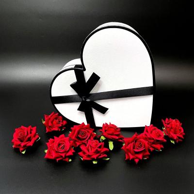 China Custom Recycled Heart Shape Mom Gift Gift Packaging Box Ribbon Shape Materials Black White Flower Box I Love You For Flowers for sale