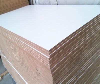 China Moisture Proof 18mm White Melamine Faced MDF For Furniture for sale