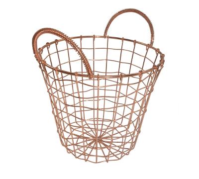 China Sustainable Decorative Metal Wire Mesh Mounted Gold Round Storage Basket With Handle for sale