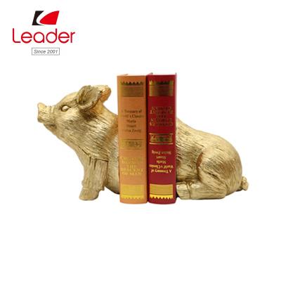 China Home Decorative Gold Resin Hog ​​Bookends Hand Painted Resin Hog ​​Statue Pig Bookends for sale