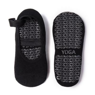 China Outdoor High Quality Custom Fitness Pilates Yoga Anti Slip Women Logo Socks for sale