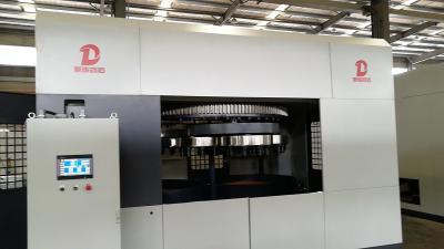 Cina Levigatrice industriale automatica rotatoria del metallo per i prodotti complessi di forma in vendita