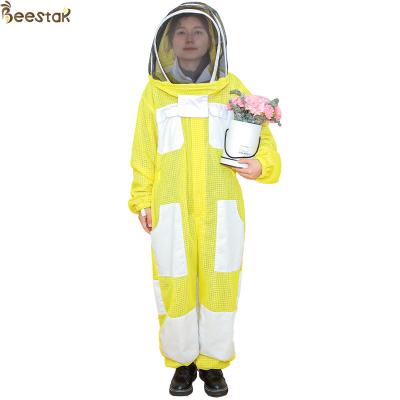 China 3 Layer Yellow Beekeeping Outfits Ventilated Apicultura Beekeeping Suit for sale