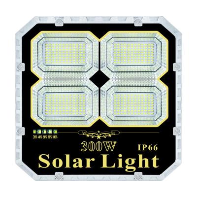 China Residential Wholesale Outdoor Waterproof Solar Garden Light Battery Display 60w 100w 200w 300w 400w Solar Flood Light IP66 for sale