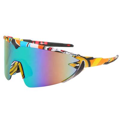 China Wholesale Photochromic Sports Sunglasses New Men Cycling Oversized Outdoor UV400 Sunglasses Cycling Sports Sunglasses for sale