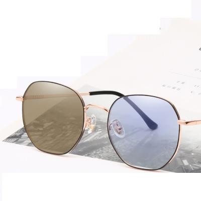 China Photochromic Optical Frame Anti Blue-Ray Anti Blue Light Metal Retro Blue-Ray Glasses Women Photochromic Glasses Radiation Proof Glasses Blocking Glasses for sale