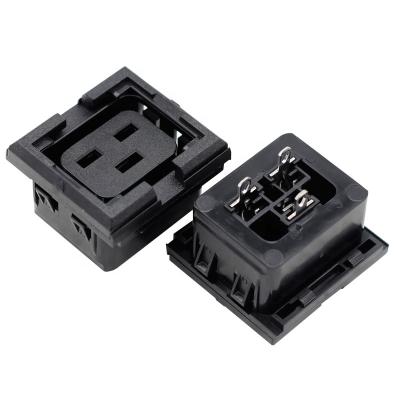 China IEC 320 PDU C19 Commercial Lockable Electrical Socket Outlets Power Outlet for sale